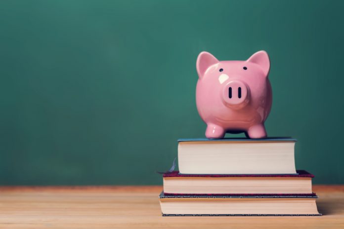 Cuesta de enero: libros para aprender a ahorrar