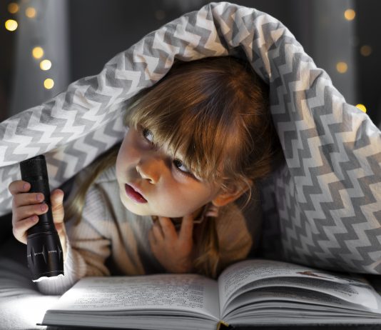 La magia de leer un cuento antes de dormir cuentos-niños-dormir